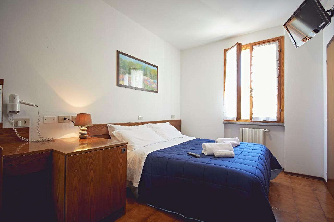 Albergo Romagna フラッタ・テルメ エクステリア 写真